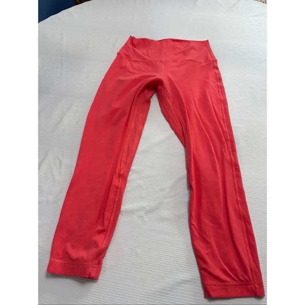 Lululemon Women's Coral High Rise Ailgn 23" Cropped Leggings Size 8
